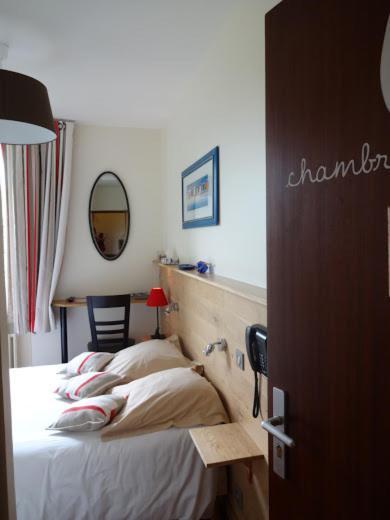 Hotel Beausejour Erquy Δωμάτιο φωτογραφία